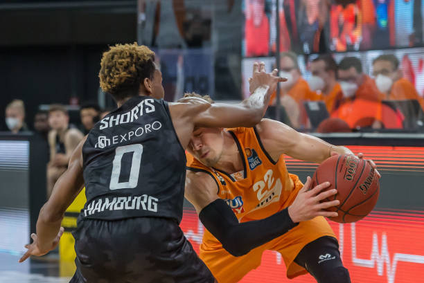 古斯塔沃在 古斯塔沃在