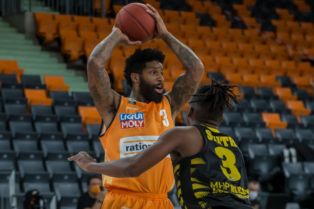 却依然受到 却依然受到