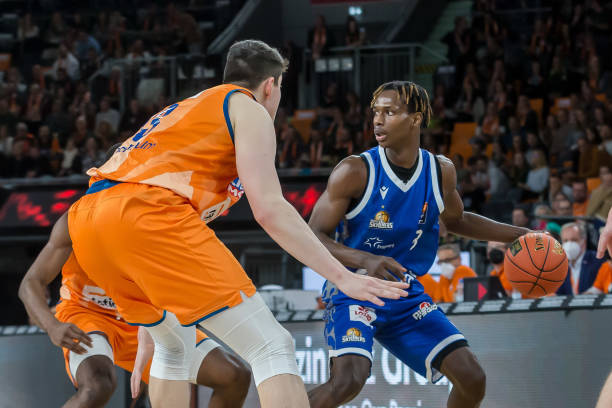 而是商业闭 而是商业闭